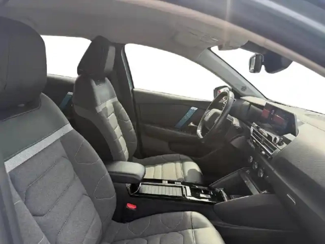 Citroën C4 moteur électrique 136ch (100 kw) feel pack automatique — photo 15