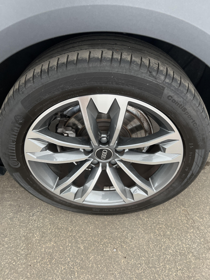 Audi A4 Allroad — photo 43
