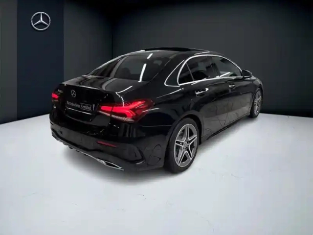 Mercedes Classe A 200 d berline amg line — photo 5