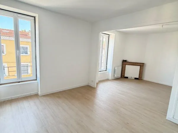 Appartement T3 entièrement rénové - 74 m²