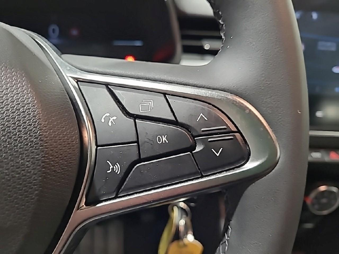 Renault Clio blue dci 100 ch gsr2 evolution — photo 18