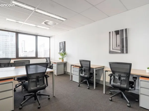 Grand bureau à louer - Regus Dardilly, Techlid Dardilly