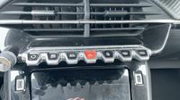 Peugeot 208 1.2 PureTech 100ch S&S Allure — photo 17