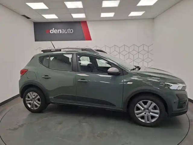 Dacia Sandero tce 110 — photo 14