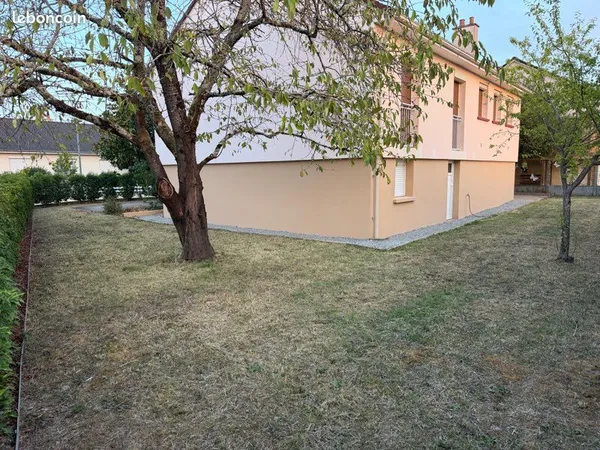 Maison a louer sur l huisserie