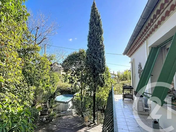 Maison 8 pièces 187 m²