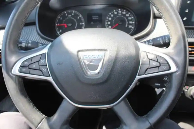 Dacia Sandero tce 90 cvt - 22 — photo 38