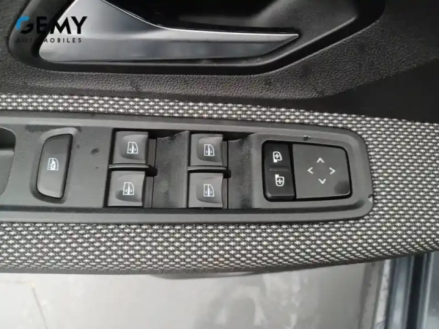 Dacia Jogger tce 110 7 places — photo 12