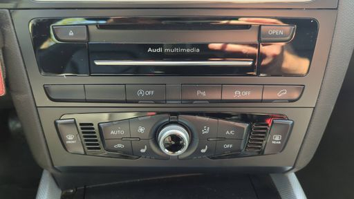 Audi Q5 2.0 TDI 150 - Ambition Luxe – 2017 – 103108 km – Diesel – Boîte Manuelle — photo 24