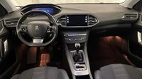 Peugeot 308 1.5 BlueHDi 130ch S&S Allure Pack — photo 11