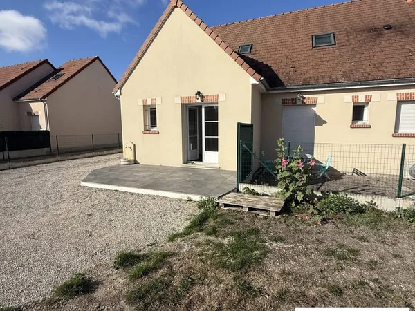 Maison F3 récente avec jardin