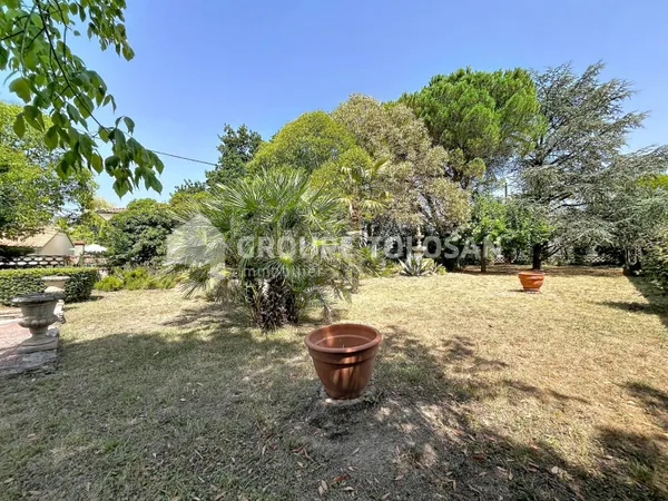 Terrain 625 m²