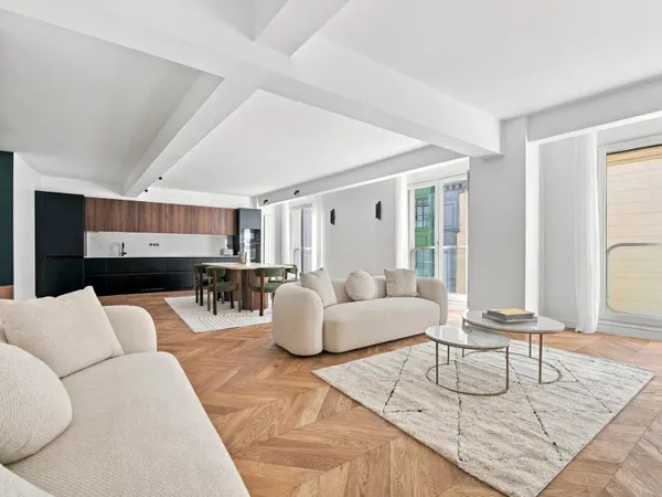 Vente confidentielle - Paris 4 - Village Saint-Paul - 4 chambres + bureau - Appartement rénové - Bel
