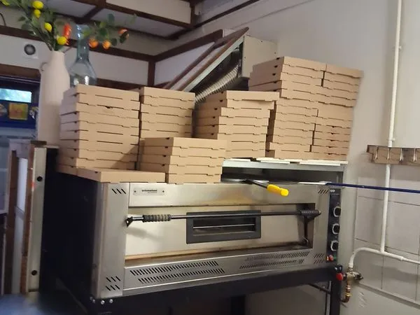 Pizzeria la lorina2
