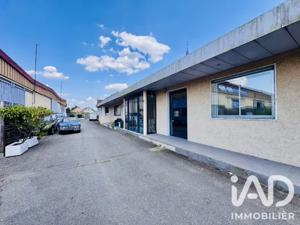 Bureaux 1 pièce 150 m²