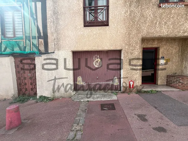 Parking/box 19 m² ROUEN