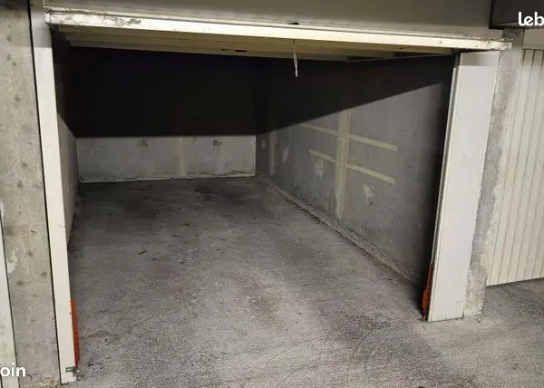 Loue parking