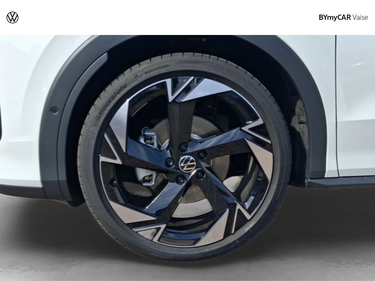 Volkswagen T-Roc 1.5 eTSI EVO2 Hybrid 150 ch DSG7 — photo 13