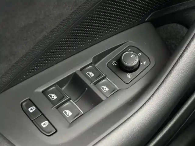 Volkswagen Passat 1.5 ehybrid 272 dsg6 — photo 18