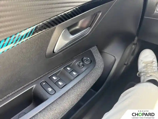 Peugeot 208 puretech 75 s&amp;s bvm5 — photo 19
