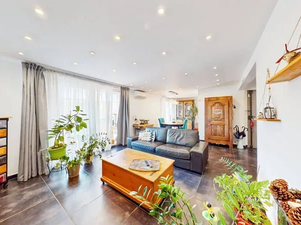 Appartement 4 pièces 99 m²