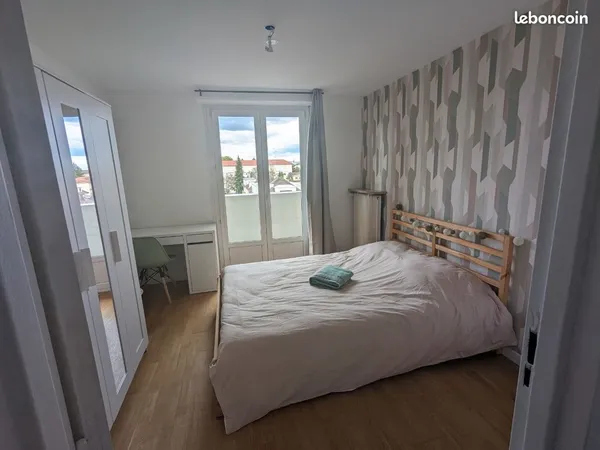 Chambre dans colocation neuve prox espace européen
