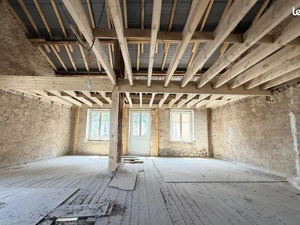 Maison 5 pièces 223 m²