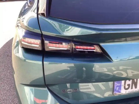 Peugeot 308 sw phev 180 e-eat8