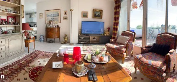 Appartement de 92m2 avec terrasse de 15m2, box fermé et cellier