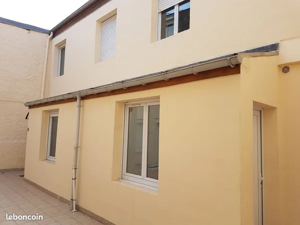 ARRAS centre. F3 duplex de 43m2 au prix de 540+25 de charges