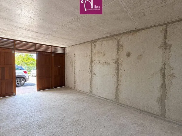 Parking/Garage/Box 16 m²