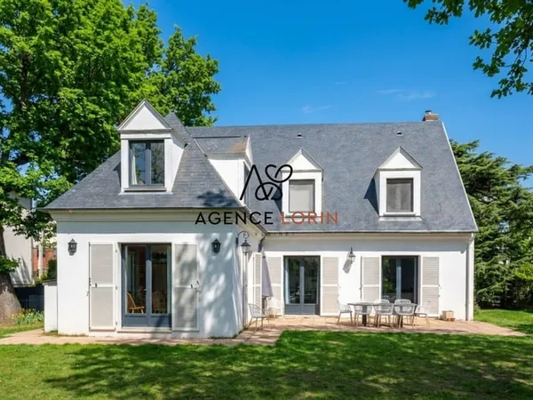 Maison Le Vésinet 9 pièces 230 m²
