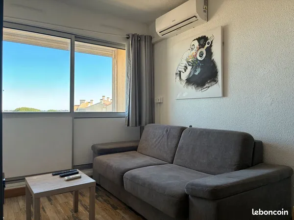 Studio le grau du roi proche plage avec balcon