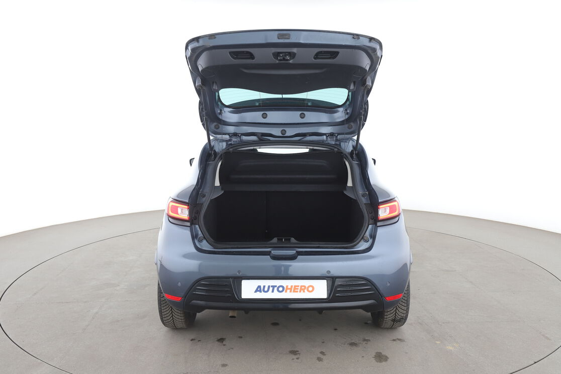 Renault Clio 1.5 dCi Intens EDC — photo 14