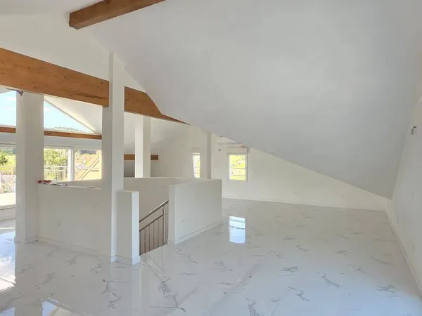 Duplex 4 pièces 132 m²