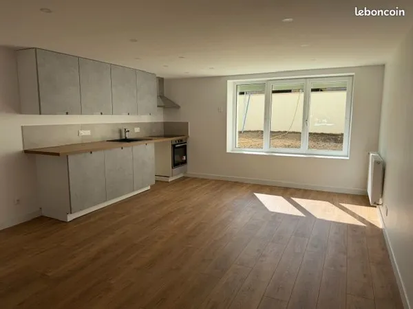 Maison de village entièrement rénovée / Villey St Etienne