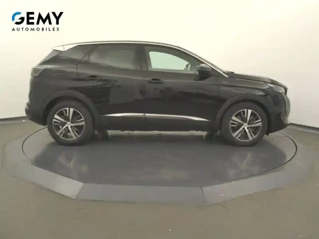 Peugeot 3008 hybrid 225 e-eat8 — photo 22