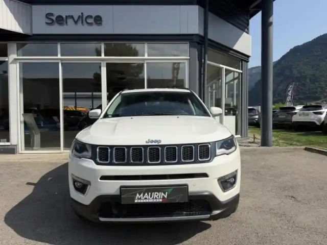 Jeep Compass 1.3 turbo t4 190ch phev 4xe limited at6 eawd — photo 3