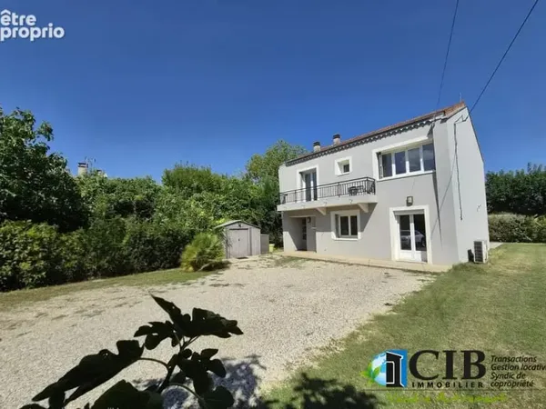 Belle maison renovee - 4 chambres - piscine