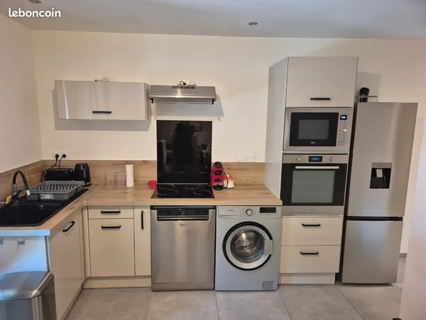 A louer appartement meublé a neuf
