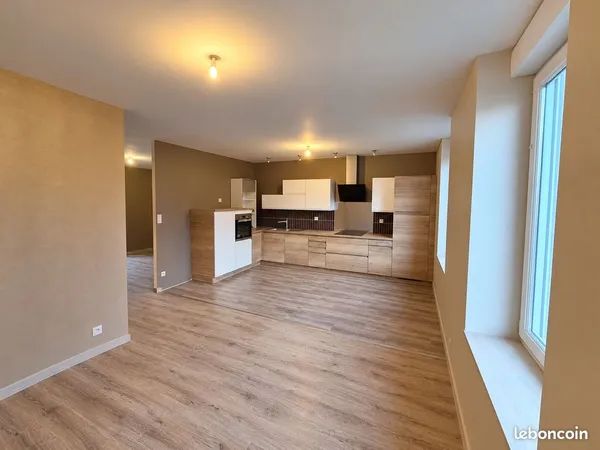 Appartement duplex 4 pièces - entièrement rénové