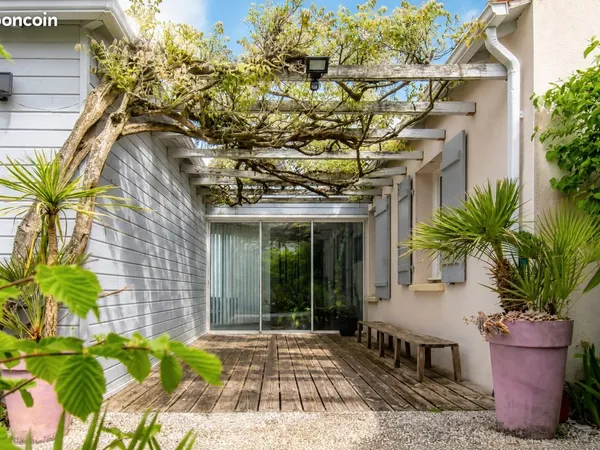 Maison 5 pièces 167 m²