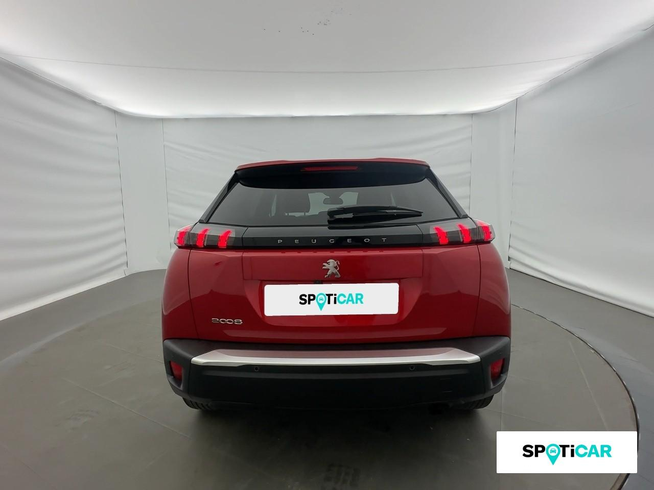 Peugeot 2008 1.2 puretech 100ch s&s allure pack — photo 5