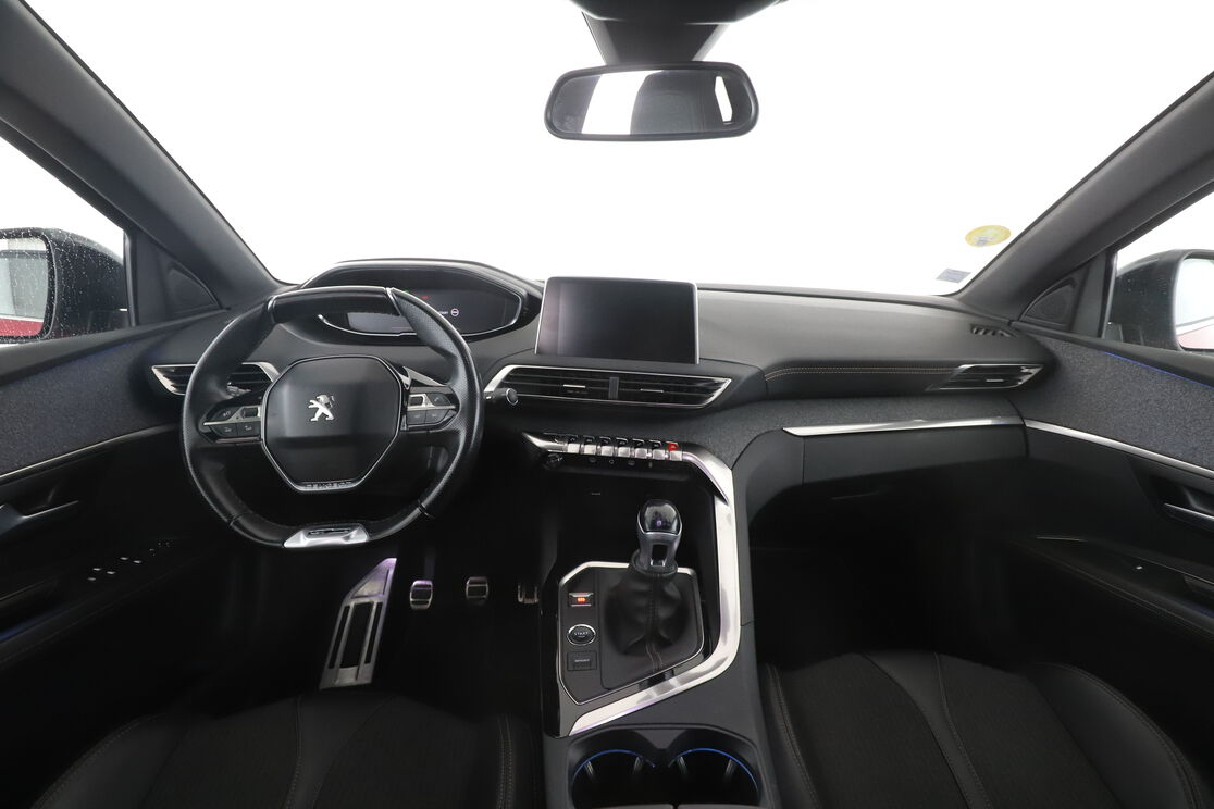 Peugeot 3008 2.0 Blue-HDi GT Line — photo 11