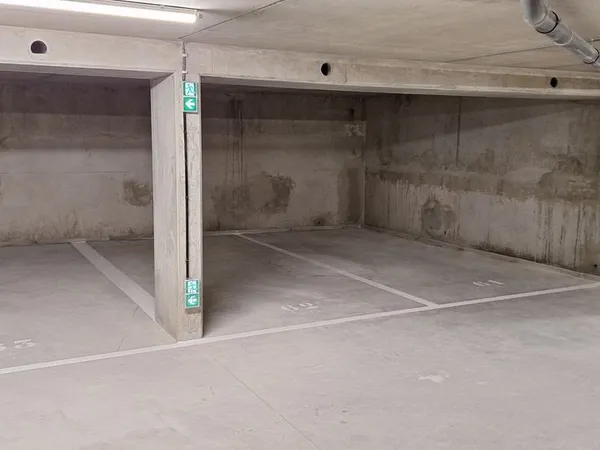 Place de parking au sous-sol d'une résidence sécurisée - Bd Roosvelt