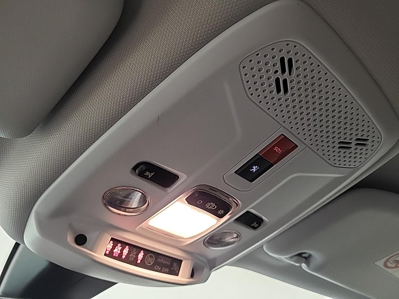 Peugeot 2008 puretech 100 s&s bvm6 active business — photo 24