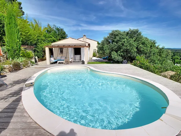 A VENDRE EN EXCLUSIVITÉ Maison à Lorgues 135 m2 3 chambres.