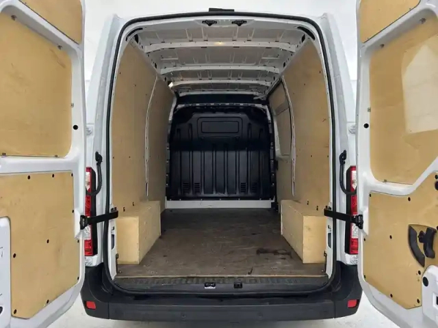 Renault Master fgn trac f3500 l2h2 blue dci 135 — photo 27
