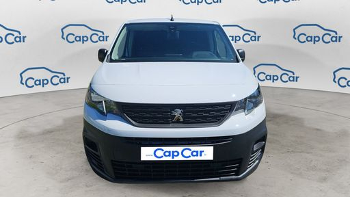 Peugeot Partner 1.2 PureTech 110 - Pack Asphalt – 2023 – 16224 km – Essence – Boîte Manuelle — photo 23