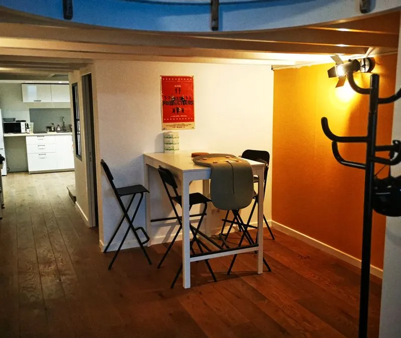 Photo 2